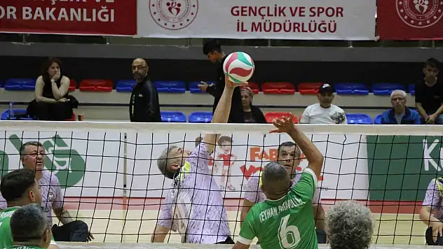 Oturarak Voleybol Süper Lig 1. Etap Mücadeleleri Karabük'te Sona Erdi