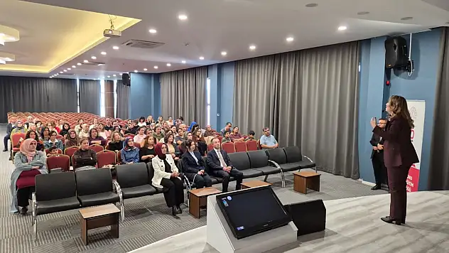 Oyunun Erken Çocukluk Dönemindeki Önemi Ele Alındı