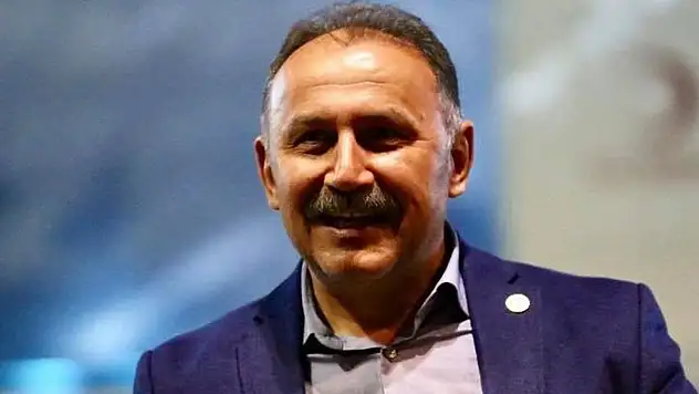 Öz'den ebeler haftası mesajı