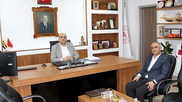 Öz Sağlık-İş'ten Derdiyok'a Ziyaret