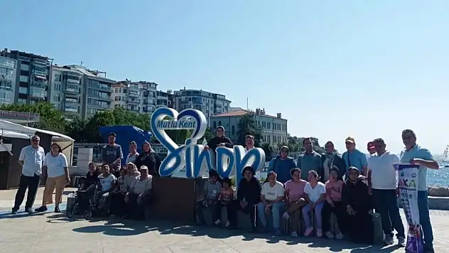Özel bireyler Sinop'un tarihi ve doğal güzelliklerini keşfetti