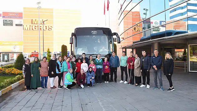 Özel bireylerin Trabzon yolculuğu başladı