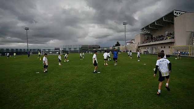 Özel İdare KH Spor Yaz Okulu Coşkuyla Tamamlandı