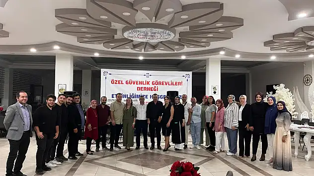 ÖZGÜDER 4 Yaşında