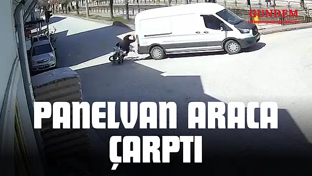 Panelvan Araca Çarpan Motosiklet Sürücüsü Yaralandı