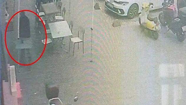 Para alamayınca dükkan önündeki masayı devirdi