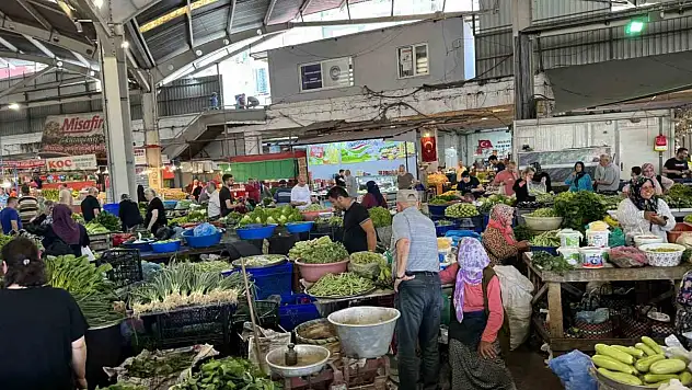 Pazarda Fiyatlar Aynı Kaldı