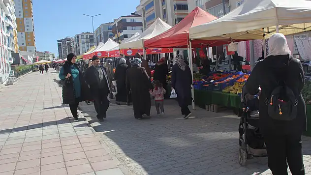 Pazarlarda Ramazan Bereketi