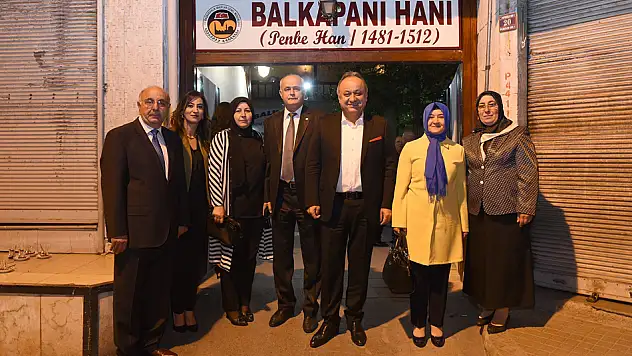 Penbe Han 1'inci yılını kutladı