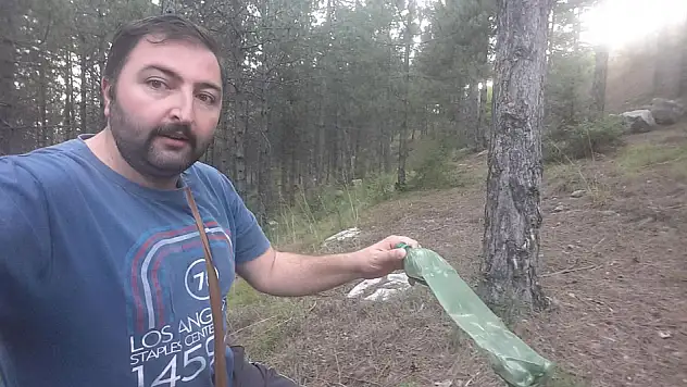 Piknikçiler gitti, geride çöpleri kaldı