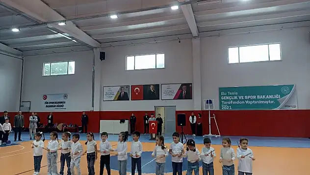 Pınarbaşı'nda İlköğretim Haftası kutlandı