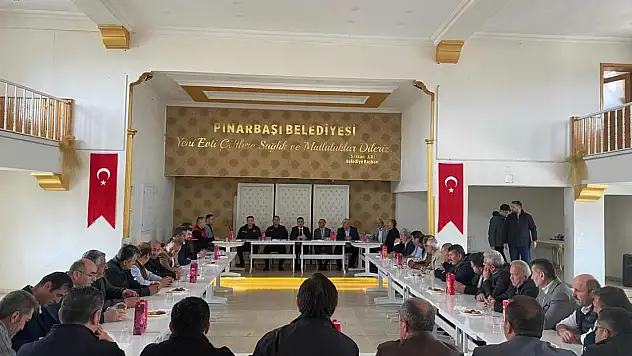 Pınarbaşı'nda Muhtarlar Toplantısı Yapıldı