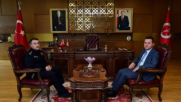 PMYO Müdür V. Yüksel'den Rektör Topal'a Ziyaret