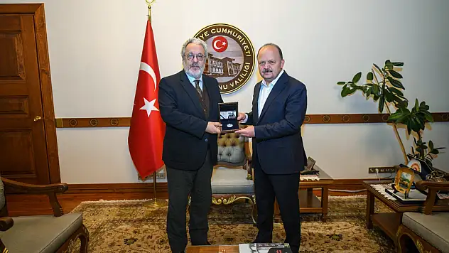 Prof. Dr. Mahmud Erol Kılıç'tan Vali Dallı'ya Ziyaret