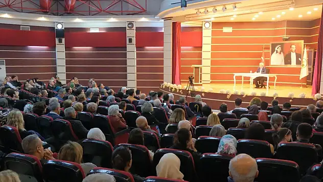 Prof. Dr. Mehmet Okuyan, Bolu'da Yoğun İlgiyle Karşılandı