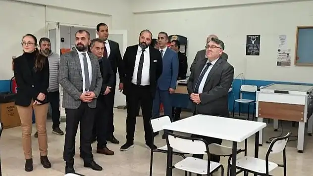 Prof. Dr. Özölçer'den Devrek Kampüsüne Ziyaret