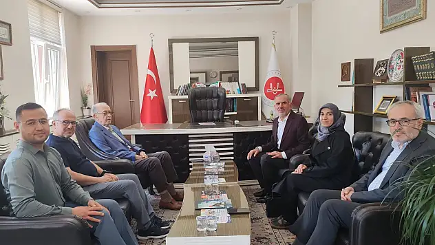 Prof. Dr. Tayyar Altıkulaç Ağırlandı