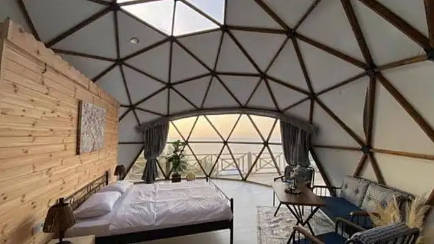 Quiet Hotels & Glampings ABANA