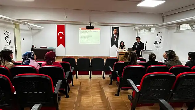 Rehber Öğretmenlerle Toplantı Yapıldı
