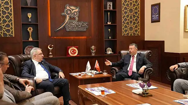 Rektör Kırışık KARDEMİR Genel Müdürü Peker İle Bir Araya Geldi