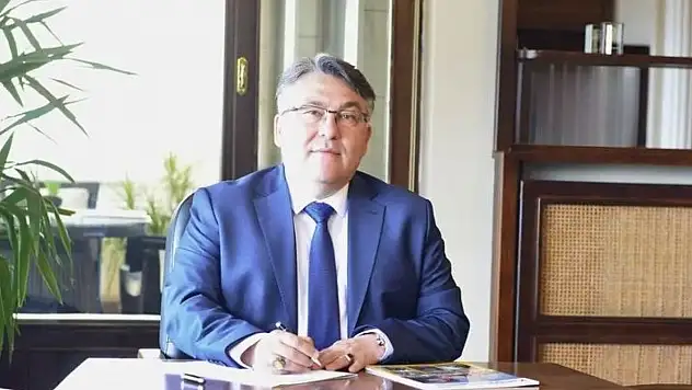 Rektör Özölçer 263 Madenciyi Andı