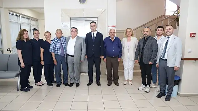 Rektör Özölçer, Huzurevini Ziyaret Etti