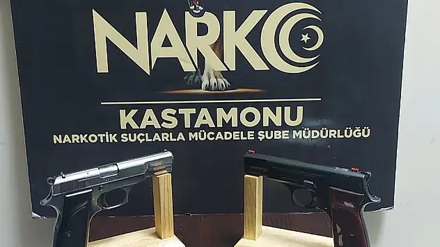 Ruhsatsız tabanca ele geçirildi