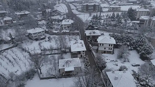 Tarihi Konaklar Yeniden Beyaza Büründü
