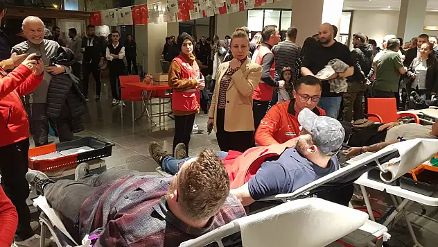 Safranbolu'da yüzlerce kişi kan bağışladı