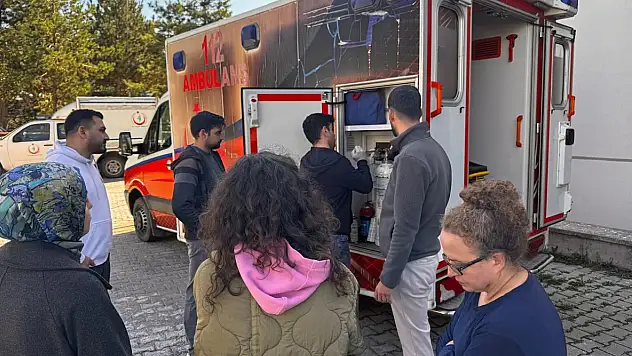 Sağlık Personellerine 2 Önemli Eğitim