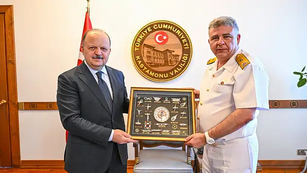 Sahil Güvenlik Komutanı'ndan Vali Dallı'ya Ziyaret