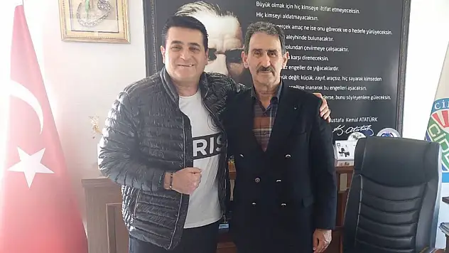 Sanatçı Yılmaz Cesur'dan Başkan Demir'e Ziyaret