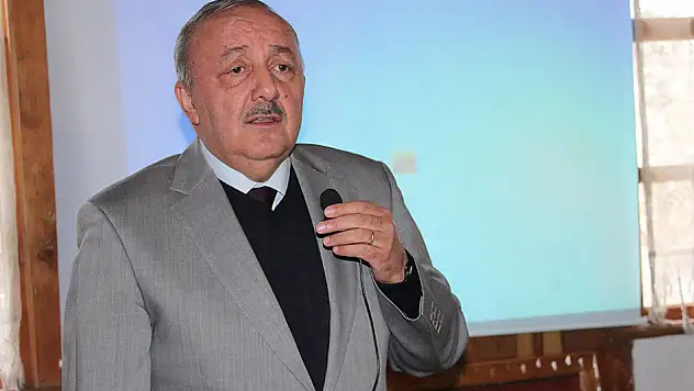 Sayan, Şehit Şerife Bacı'yı anlattı