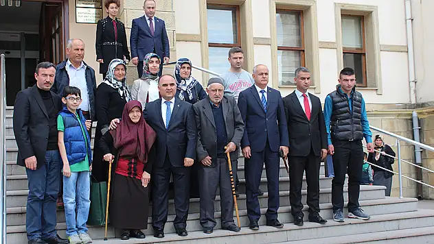 Şehit ailesi Samsun'dan ilimize geldi