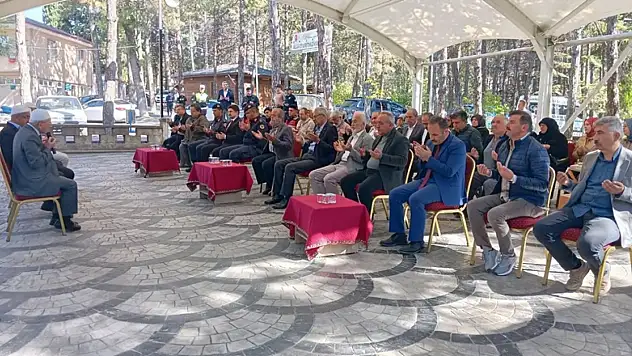 Şehit Engin Abay Tosya'da Kabri Başında Anıldı