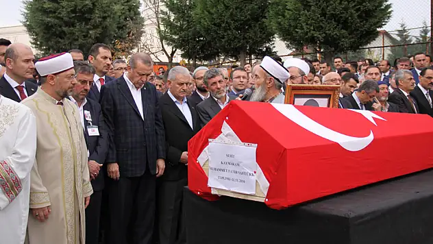 Şehit Kaymakam toprağa verildi