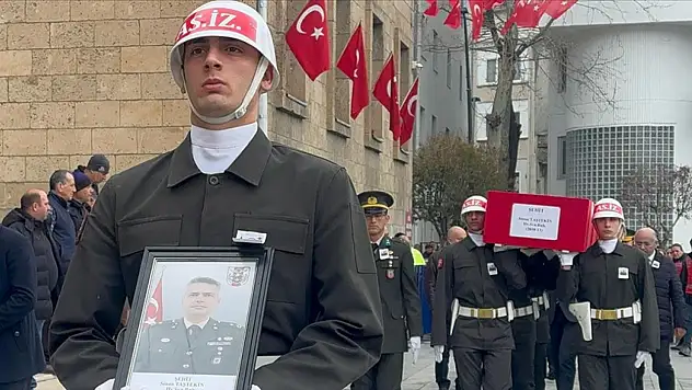 Şehit Olan Binbaşı Taştekin, Isparta'da Son Yolculuğuna Uğurlandı