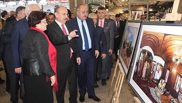 Şehit Şerife Bacı anısına fotoğraf sergisi açıldı