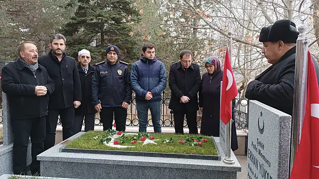Şehit Ufuk Deniz Kabri Başında Anıldı