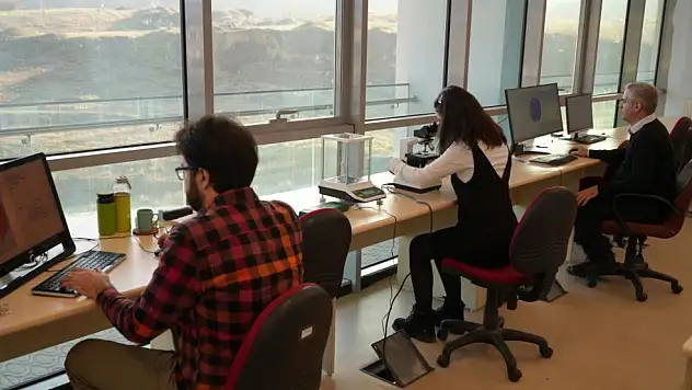 Şekil Hafızalı İmplantlar, İyileşme Sürecini Hızlandıracak