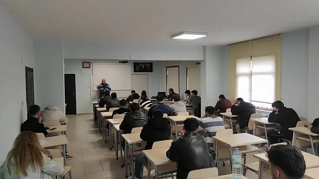 Sektör-Öğrenci Buluşması Etkinliği Gerçekleştirildi