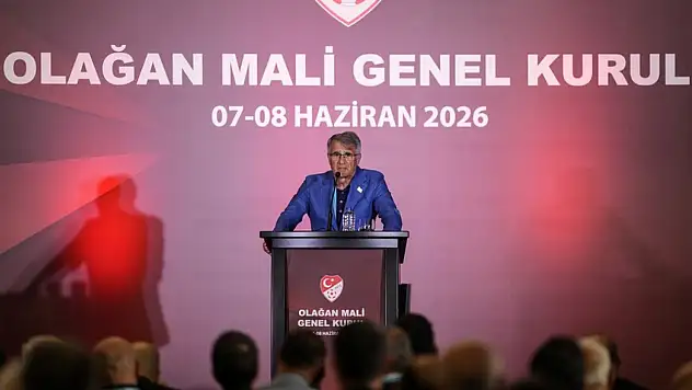Şenol Güneş, A Milli Futbol Takımı'nın Dünya Kupası'nda Başarılı Olacağına İnanıyor