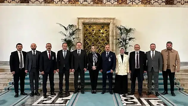 Şenpazar Belediye Başkanı Cem Çınar'dan Bakan Osman Aşkın Bak'a Ziyaret
