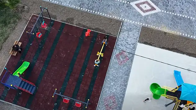 Şenpazar'da Yürüyüş Yolu Ve Çocuk Parkı Çalışmaları Sürüyor