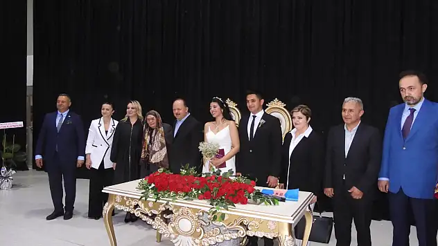 Serdar İzbeli'nin Kızı Evlendi