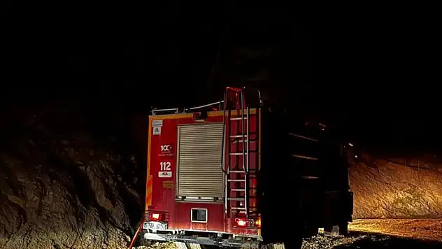 Seyir Halinde Alev Alev Yandı