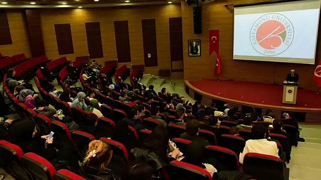 Sezai Karakoç Kastamonu Üniversitesi'nde Anıldı
