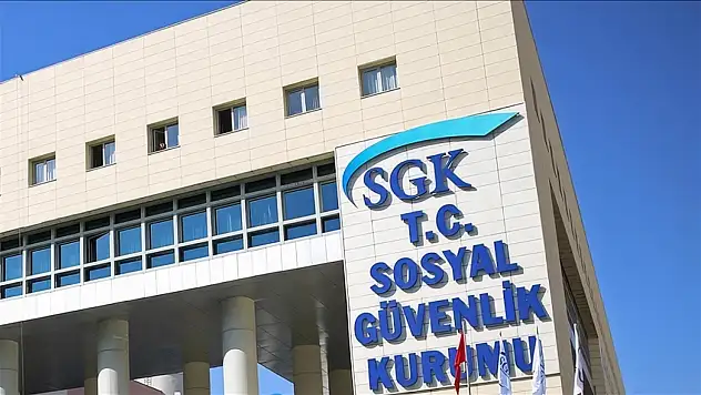 SGK'ye Bin Sözleşmeli Personel Alınacak
