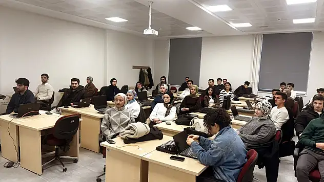 Siber Vatan Programı Eğitimleri Başladı