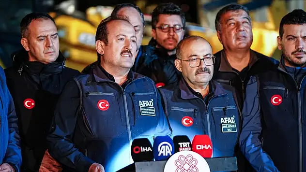 Sındırgı'da Kurulumu Tamamlanan 100 Konteyner Teslim Edildi